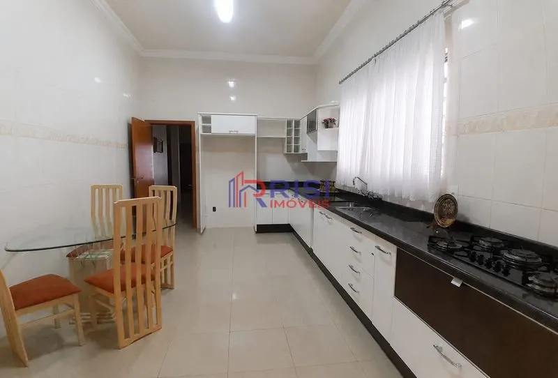 Casa Alto Padrão (Avenida Frei Guilherme Maria)