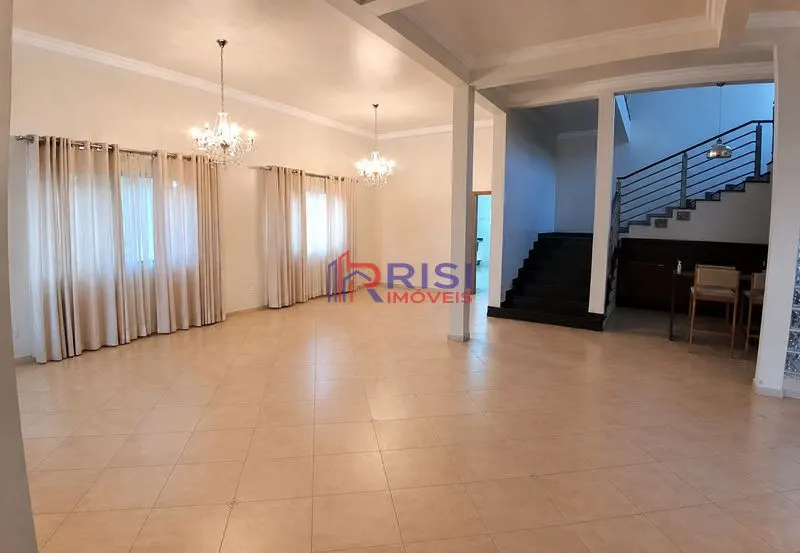 Casa Alto Padrão (Avenida Frei Guilherme Maria)
